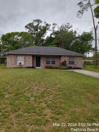 Building Photo - Spacious 4BR Home Minutes from Daytona Beach – Freshly Updated & Move-In Ready!