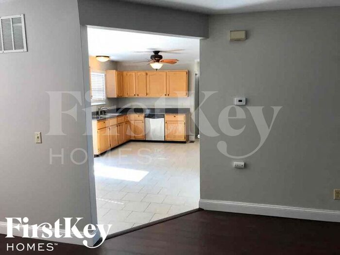 Building Photo - 2995 Imperial Dr