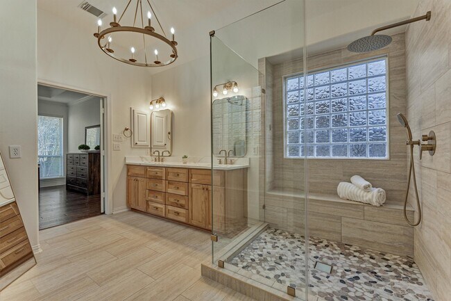 Building Photo - 94 Oriel Oaks Cir