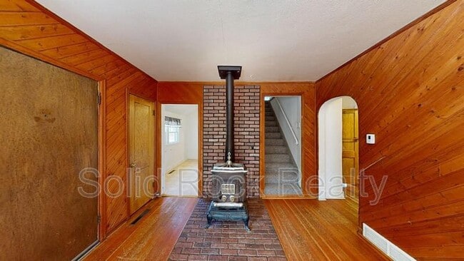 Building Photo - 1311 Cheyenne Blvd