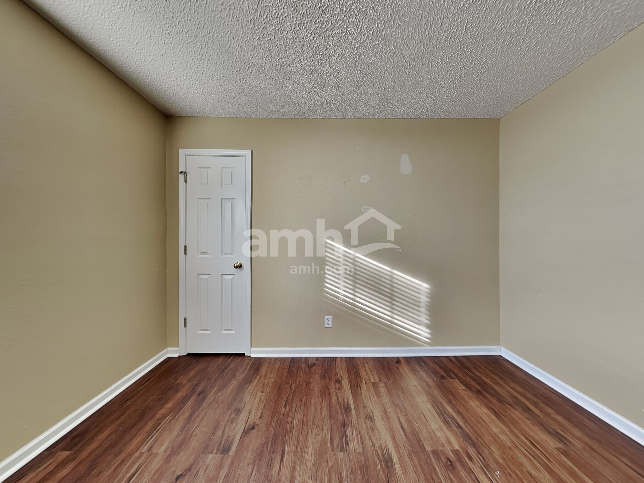 Building Photo - 64 Cordage Cir