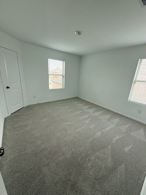 Building Photo - 3049 Pensacola Dr