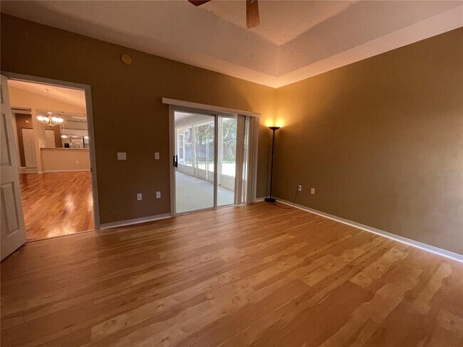 Building Photo - 4431 NW 35th St