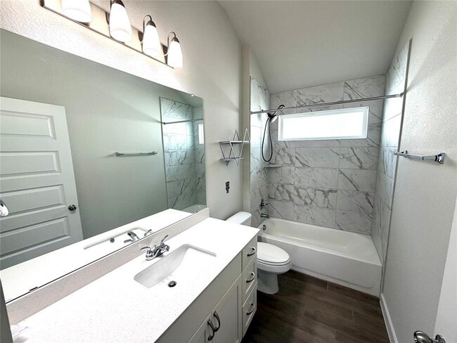 Building Photo - 159 Appleberry Ln