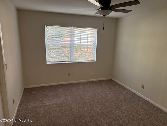 Building Photo - 1262 Belmont Terrace