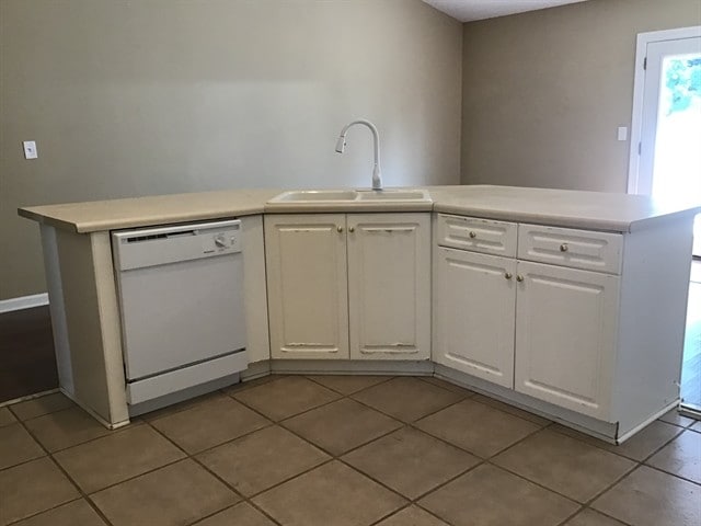 Building Photo - 101 Two Gait Ln