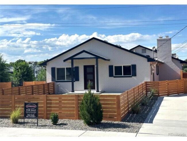 Building Photo - 4903 W 11th Ave