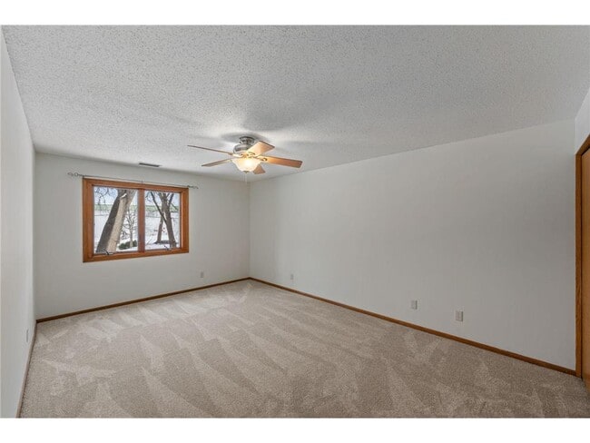 Building Photo - 7200 Cahill Rd