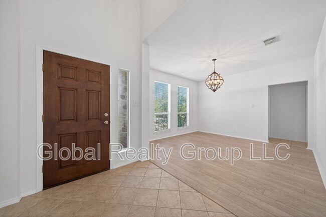 Building Photo - 510 Wildberry Ct