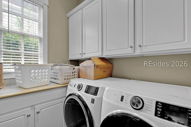 Building Photo - 19 Mahalo Ln