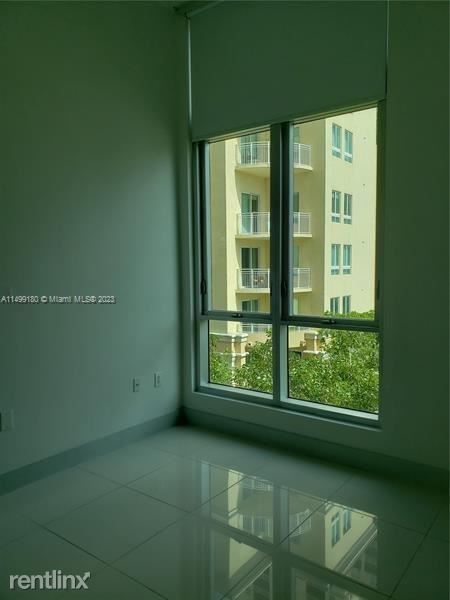 Building Photo - 2 br, 2 bath Condo - 9055 SW 73rd Ct Apt 301