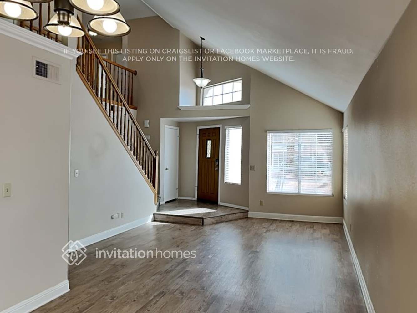 Building Photo - 1601 Fig Palm Ct