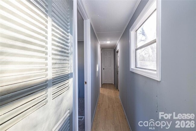 Building Photo - 126 Poe Dr