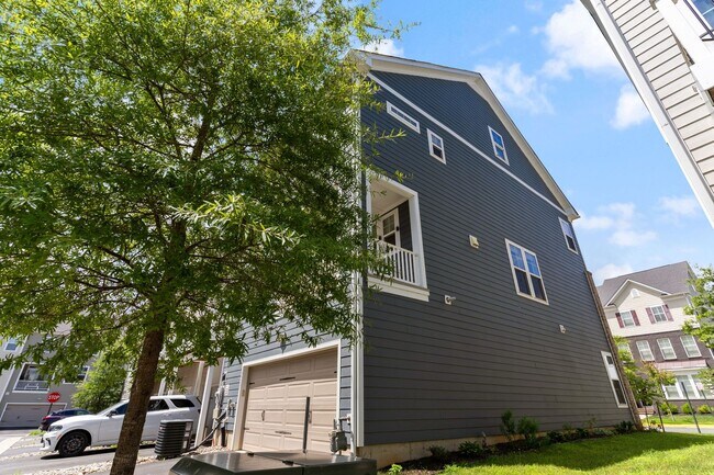 Building Photo - 17713 Longspur Cove Ln