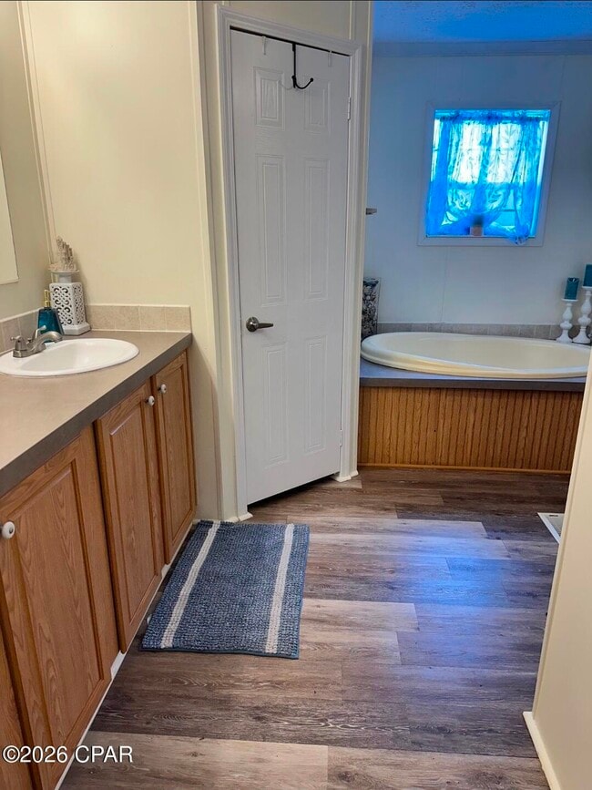 Building Photo - 2115 Bent Oak Ct