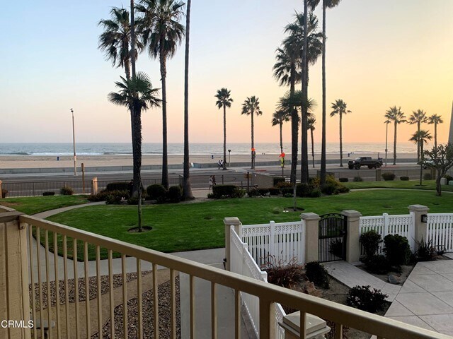 Building Photo - 333 E Surfside Dr