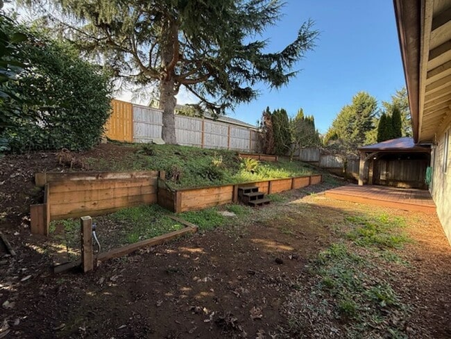 Building Photo - 577 Sunwood Dr NW