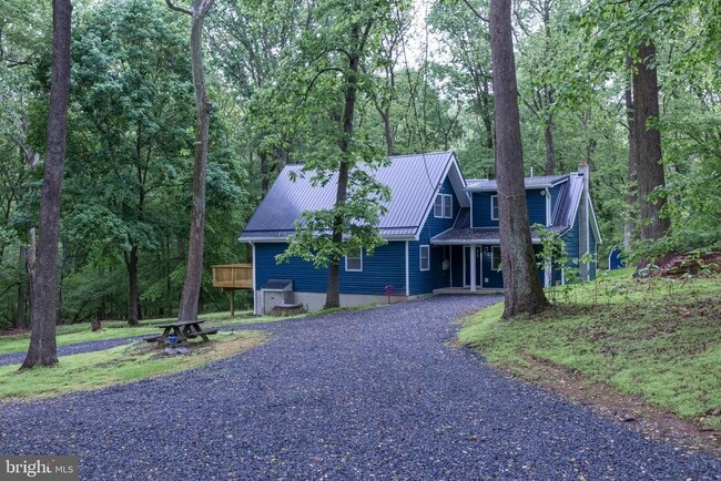 Building Photo - 382 Wood Cutters Ln