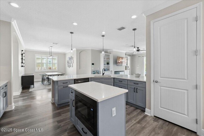 Building Photo - 1155 Shiloh Dr