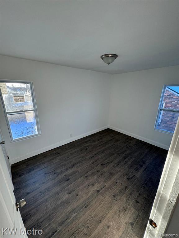 Building Photo - 4707 Buckingham