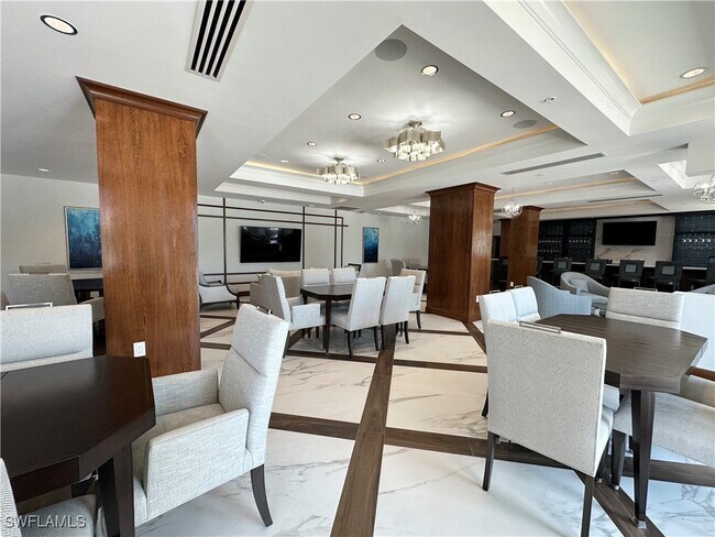 Building Photo - 6075 Pelican Bay Blvd
