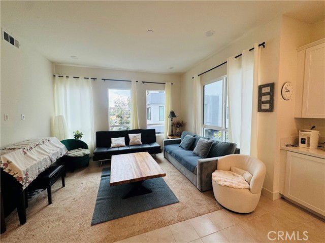 Building Photo - 16246 Dawn Wy