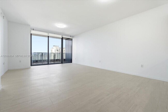 Building Photo - 1000 Brickell Plaza