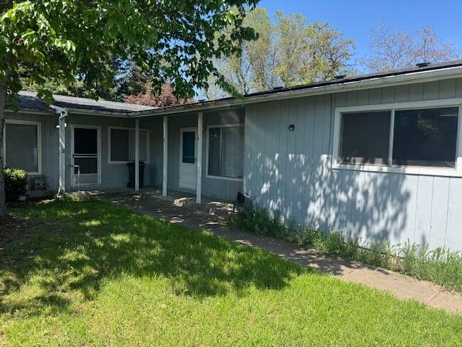 Building Photo - 510-512 PLUM