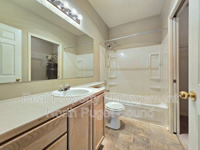 Building Photo - 18930 Bothell Everett Hwy