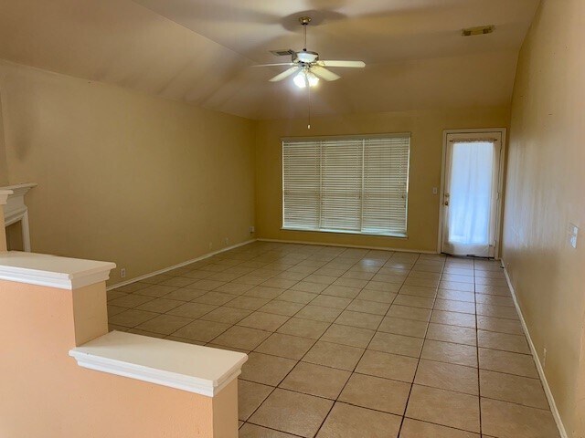 Building Photo - 11014 Redhaven Ct