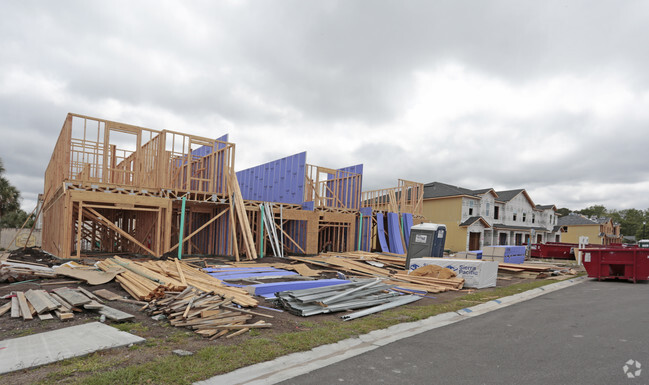 Building Photo - Century Lake Townhomes