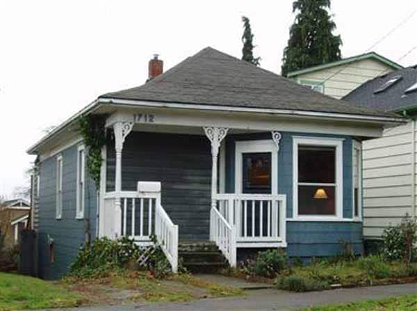 Building Photo - 1712 24th Ave