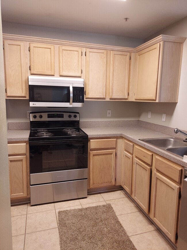 Building Photo - 7701 Timberlin Park Blvd