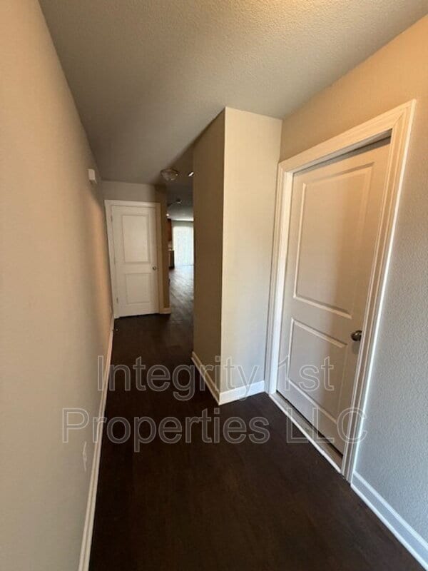 Building Photo - 6294 NE 44th St