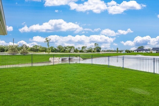 Building Photo - Northgate-Maxine Plan
