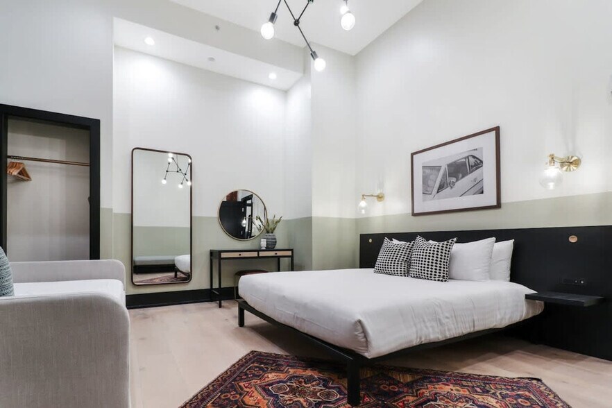 Building Photo - 1148 S Peters St