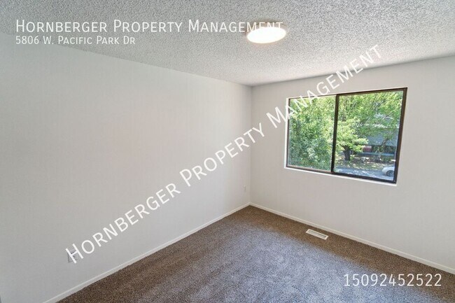 Building Photo - 5806 W Pacific Park Dr
