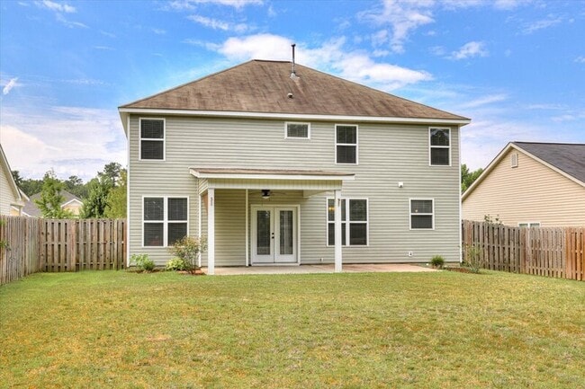 Building Photo - 127 Radcliff Dr