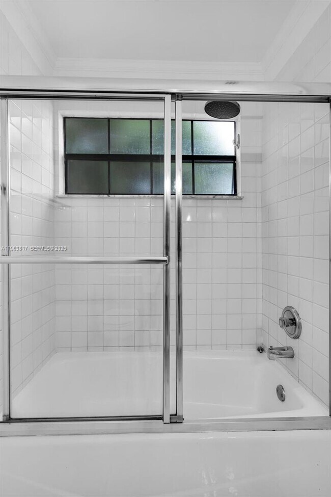 Building Photo - 20908 Leeward Ct