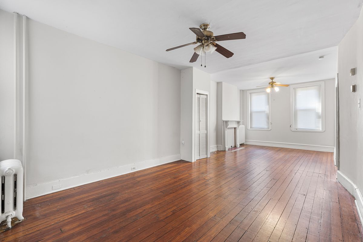 Building Photo - 106 Kalos St