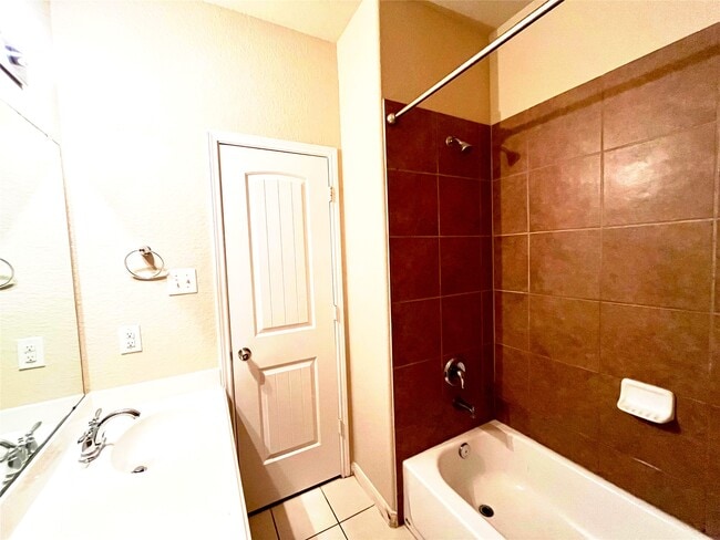 Building Photo - 20330 Pine Water Ln