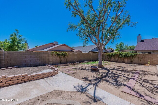 Building Photo - 4315 W Morrow Dr