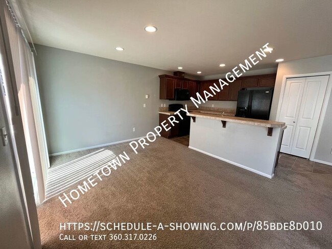 Building Photo - Summerwalk in Lacey - Available NOW!