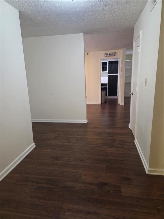 Building Photo - 2105 Cumberland Ct SE