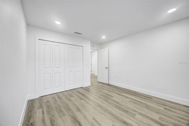 Building Photo - 11728 Raintree Dr