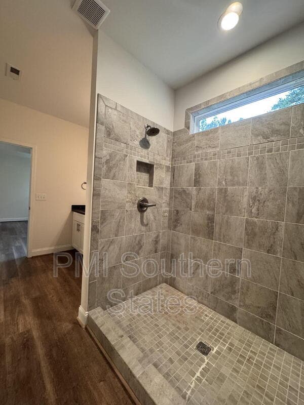 Building Photo - 403 Albus Dr