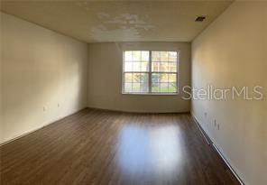Building Photo - 3984 Versailles Dr