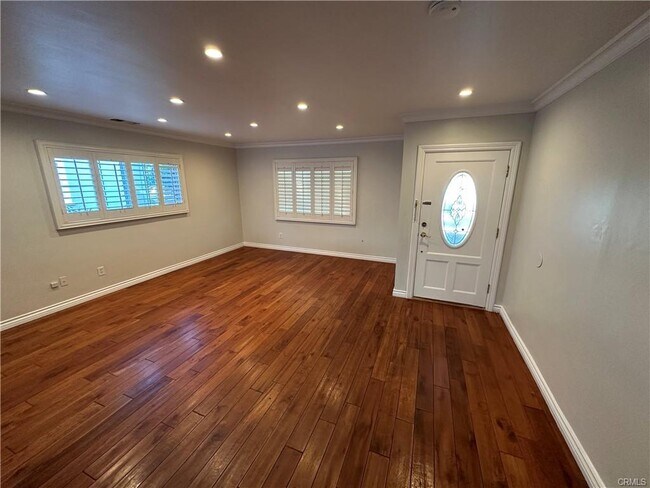 Building Photo - 23018 Hartland St