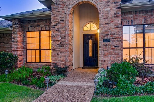 Building Photo - 9105 Silverdollar Trail