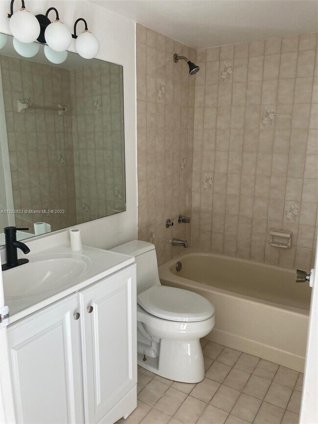 Building Photo - 11750 SW 18th St